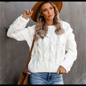 Cream Braided Cable Knit Sweater Size Medium